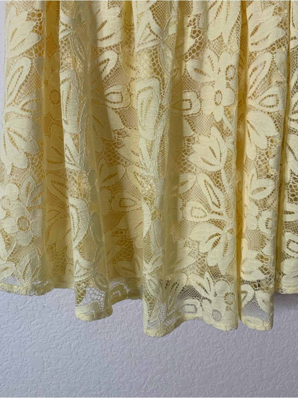 For love and lemons August yellow lace back zip mini dress M - Picture 3 of 10